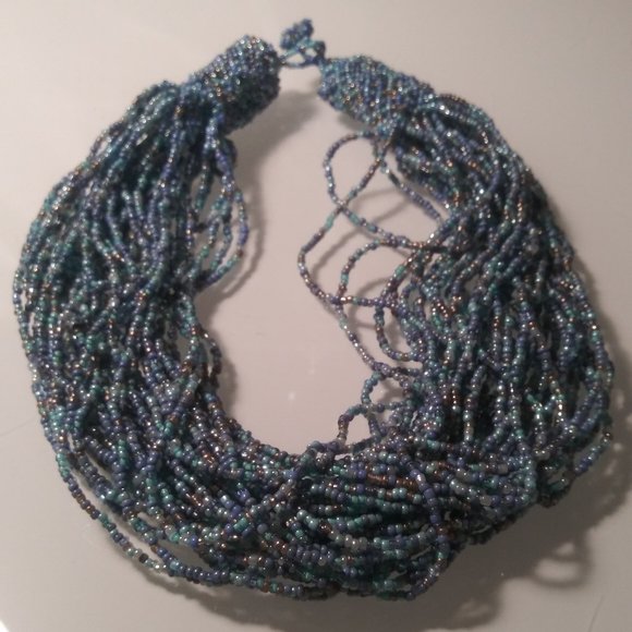 Vintage Multi strand Blue Turquoise Beads Necklace - Picture 1 of 4